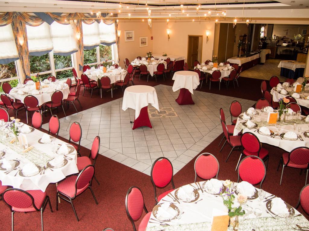 Hotel Restaurant Zum Werdersee Bremen Bagian luar foto