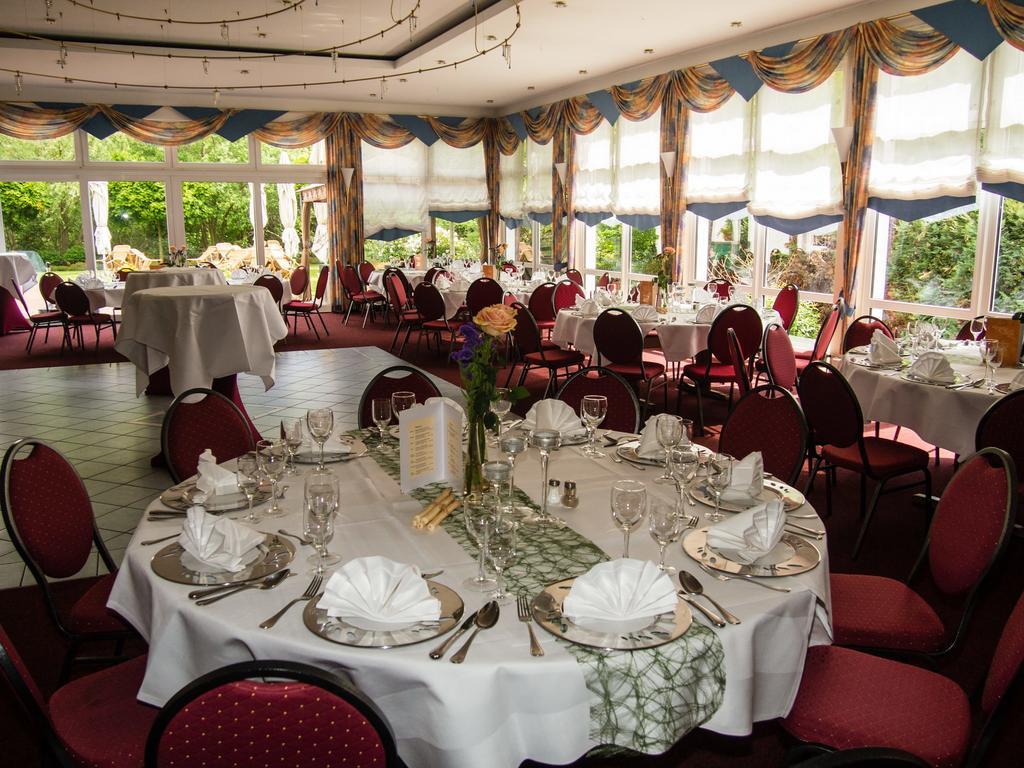 Hotel Restaurant Zum Werdersee Bremen Bagian luar foto