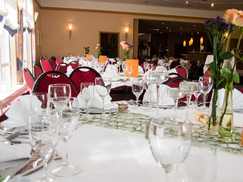 Hotel Restaurant Zum Werdersee Bremen Bagian luar foto