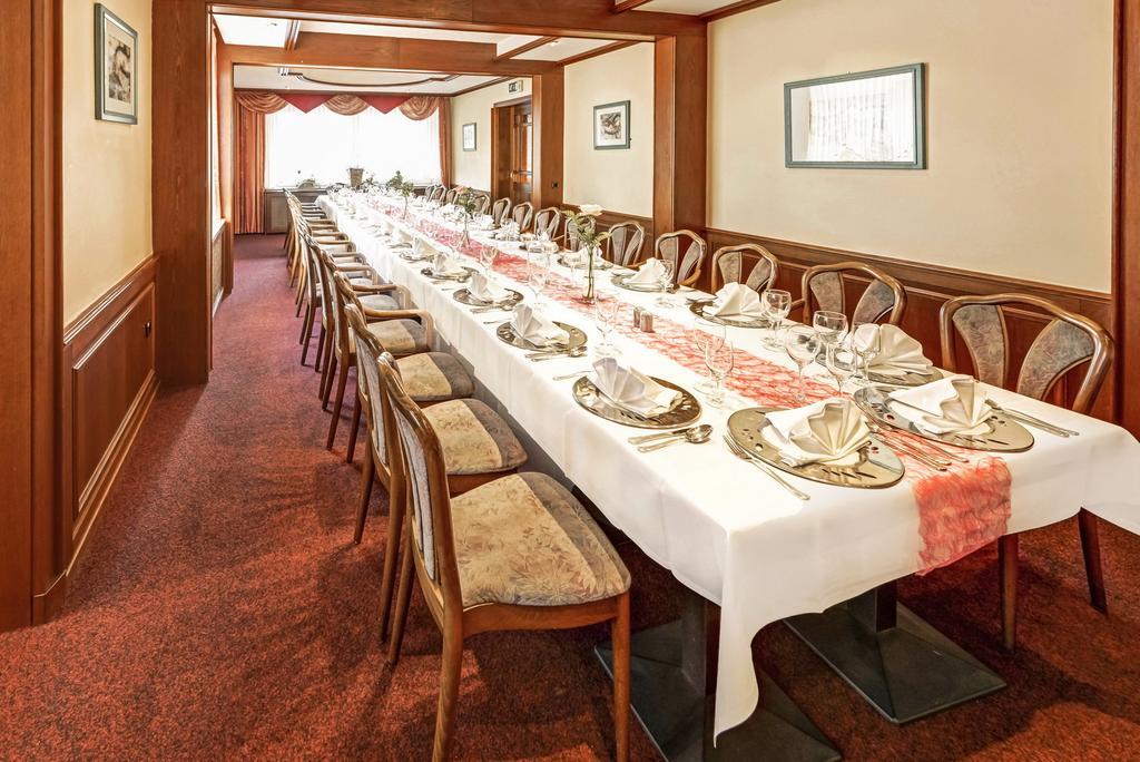 Hotel Restaurant Zum Werdersee Bremen Bagian luar foto