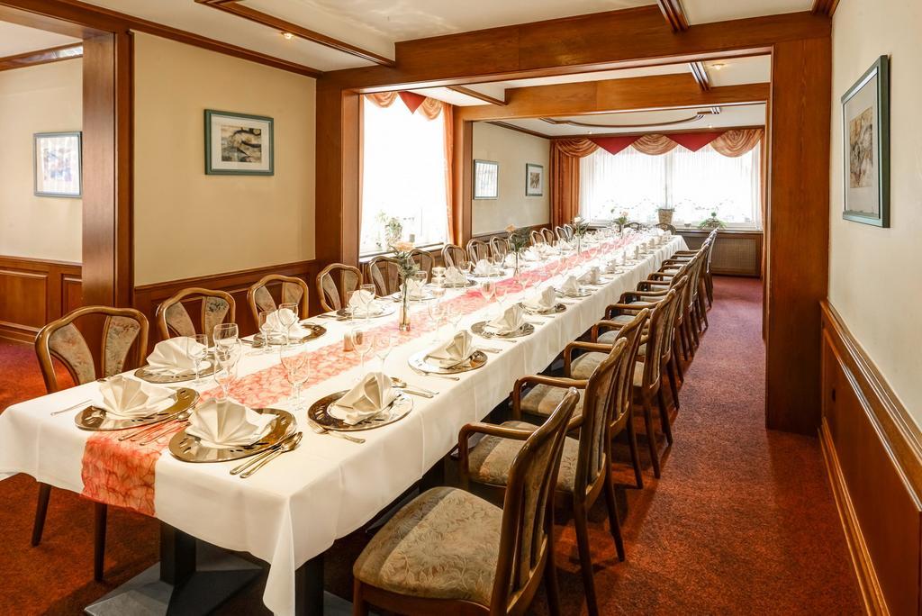 Hotel Restaurant Zum Werdersee Bremen Bagian luar foto